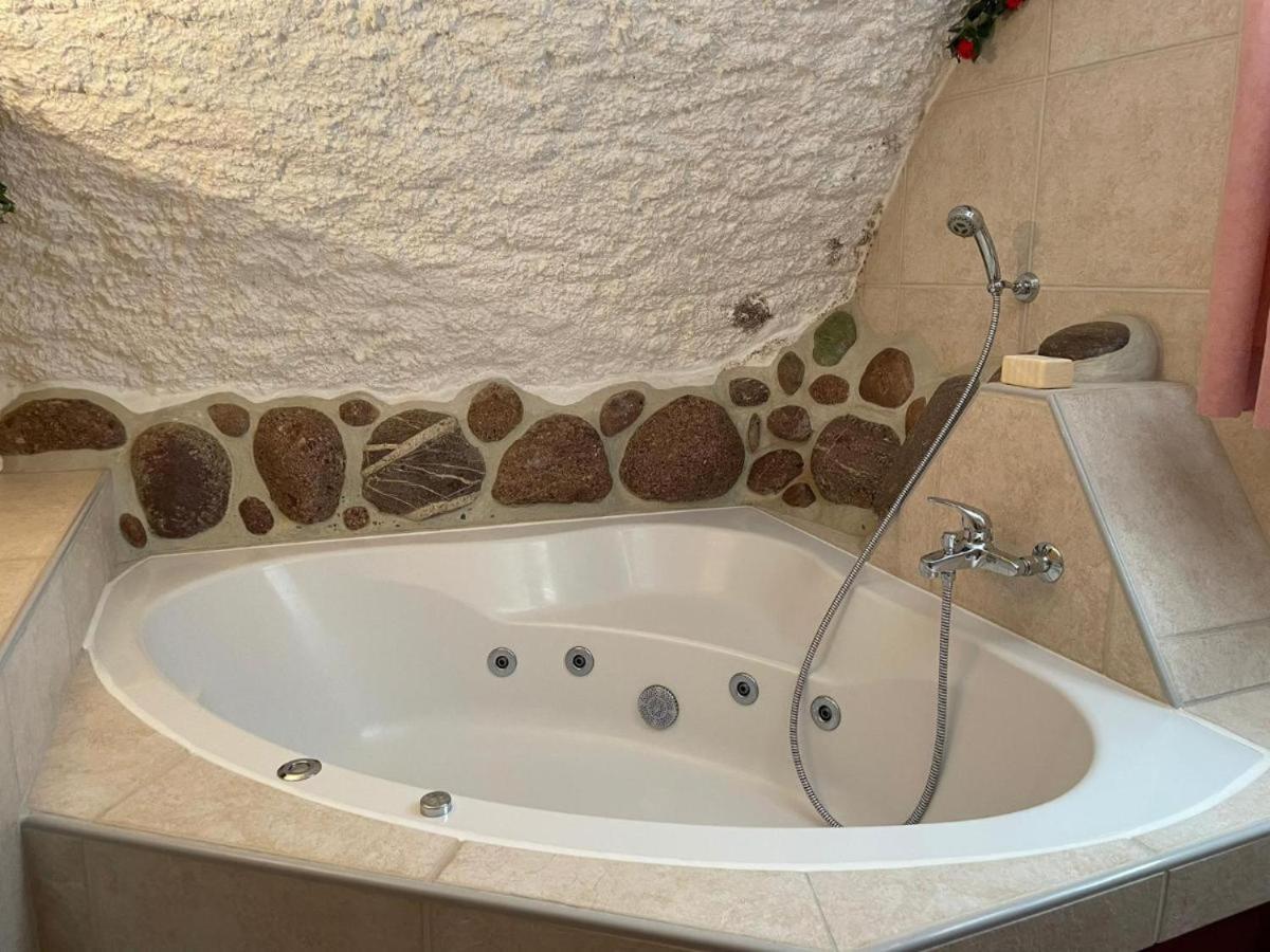 Casa Job - Gasthaus - Sauna, Whirlpool - Trun Exteriér fotografie