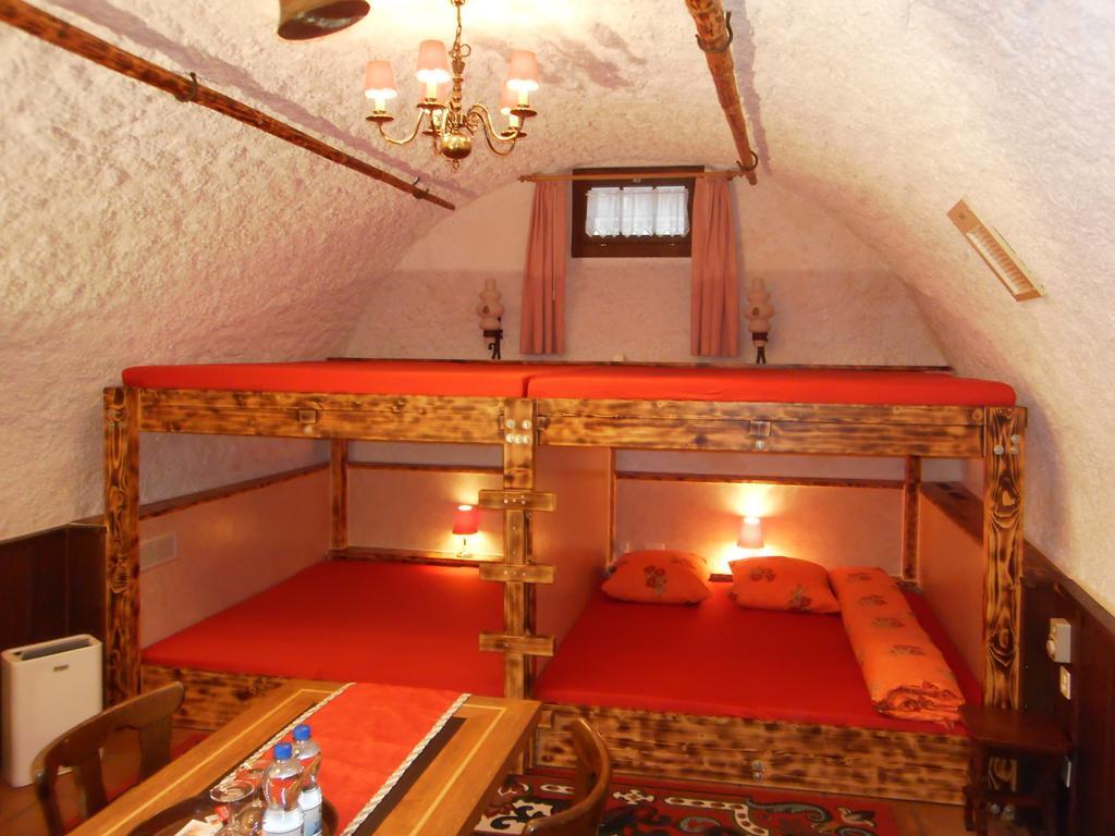 Casa Job - Gasthaus - Sauna, Whirlpool - Trun Exteriér fotografie